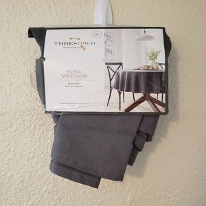 70"Round Tablecloth Gray - Threshold